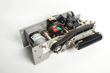 Mécanisme de fonctionnement à ressort basse tension