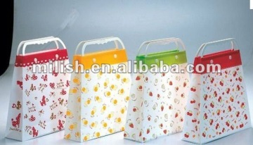 Twistd handle fashion design printed plastic gift bag