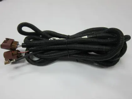 Harness cable with JST connector