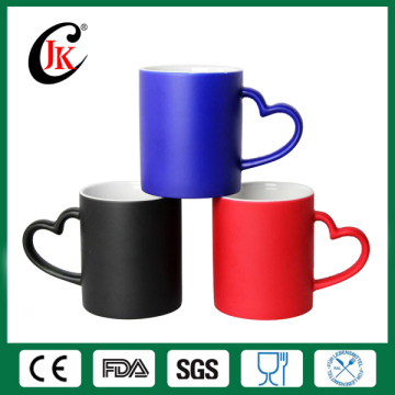 Custom logo ceramic Frosted Color changing sublimation cup/Matte sublimation mug with heart shape handle