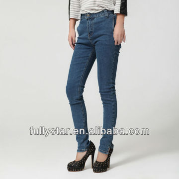 Women's jeans of tall waist and pencil pants