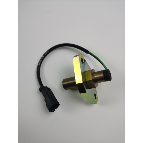 561-40-83300/5614083300 steering valve for HD785-7