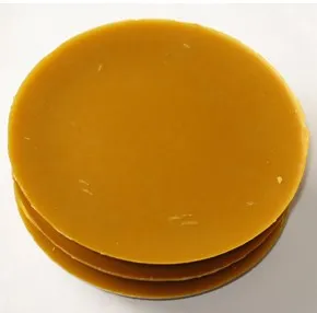 Pure Refined Yellow And White Beeswax Plates