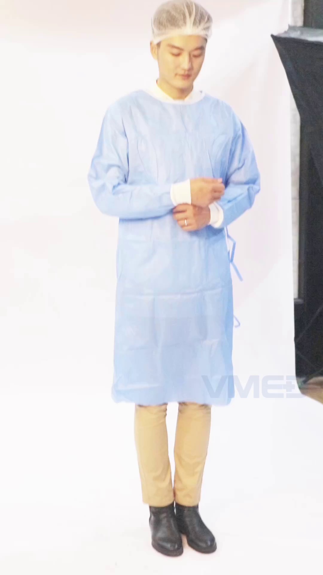 Disposable Surgical Gown