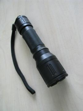Romisen RC-39 5 Modi mit Speicher 160 Lumen CREE XR-E Q3 LED-Taschenlampe