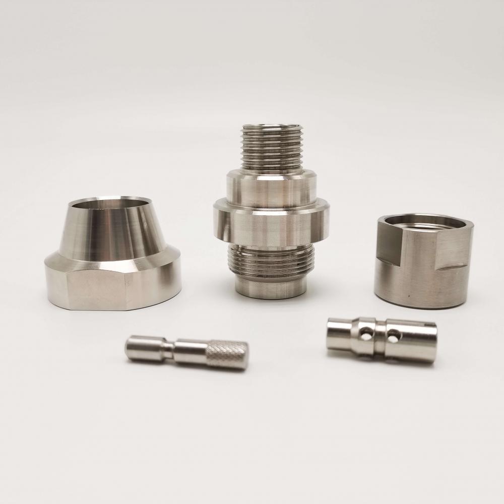 five-axis machinin five-axis machinin