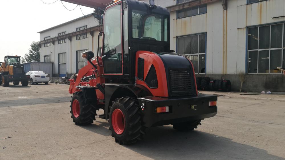 Mini cargadora de ruedas de 800 kg con horquillas de garfio