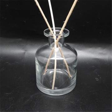 Wholesale widen mouth glass diffuser bottle with reed