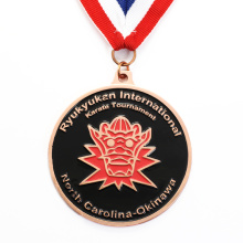 Médaille d&#39;or en gros karaté personnalisée