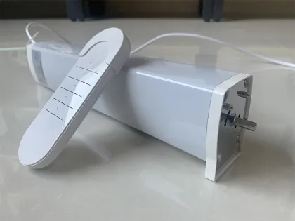 Smart home system wireless Zigbee smart curtain motor