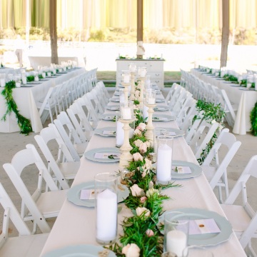 Modern White Folding Plastic Chivari Chairs for Outdoor Events - Includes Mail Packing