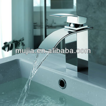 MS02 Brass Chrome Plaeted Single Lever Sink Waterfall Bathroom Faucet