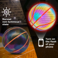 Jeux de nuit Amazon Glow dans le basket réflexive brillant holographique sombre