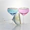 Ribbed Champagne Coupe Gelas ditetapkan dengan Rim Emas