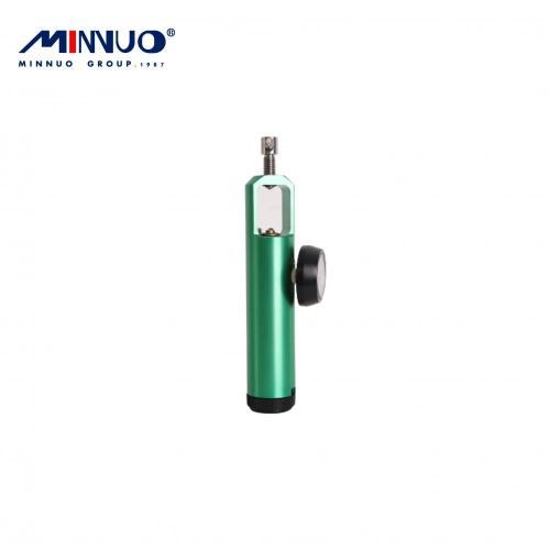 Medical pressure regulator CGA870