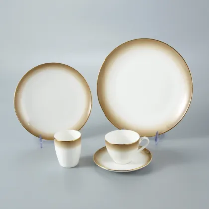High Grade Luxury Dubai Gold Trim Porcelain Bone China Dinnerware Set