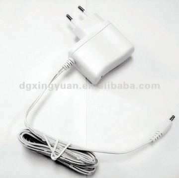 White Color AC DC Adapter
