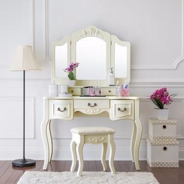 Makeup Table With 3 Mirrors 5 Organization Drawers