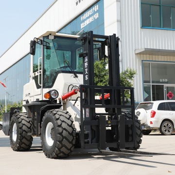 ยอดนิยม 4 WD Fork Lift 4x4 Terrain Diesel Forklift Truck สำหรับขาย