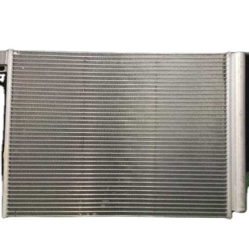 คอนเดนเซอร์ VW Car Model HVAC AUT AC อลูมิเนียมพร้อมการรับประกัน 1 ปีสำหรับเครื่องยนต์ซีรีส์