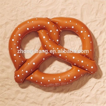 Eco-friendly PVC inflatable pretzel pool float water toys