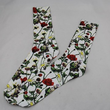 MSP-335 good quality custom design men dye sublimated socks with flower design