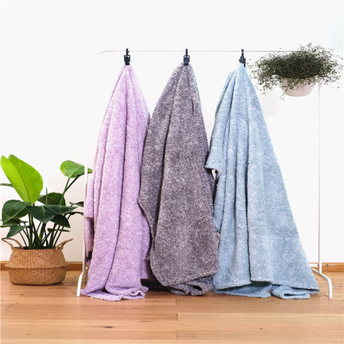 Air Conditioning Flannel Blanket Short Plush Breathable Printed Coral Velvet Blankets Supplier