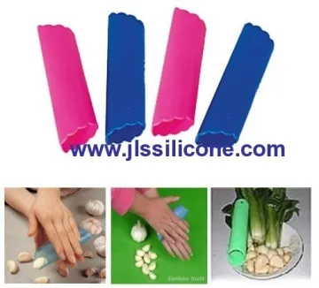 Time Saved Silicone Garlic Peeler 