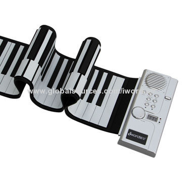 61 Keys Portable Hand Roll Kid's Electronic Pianos with Sustain Pedal Jack