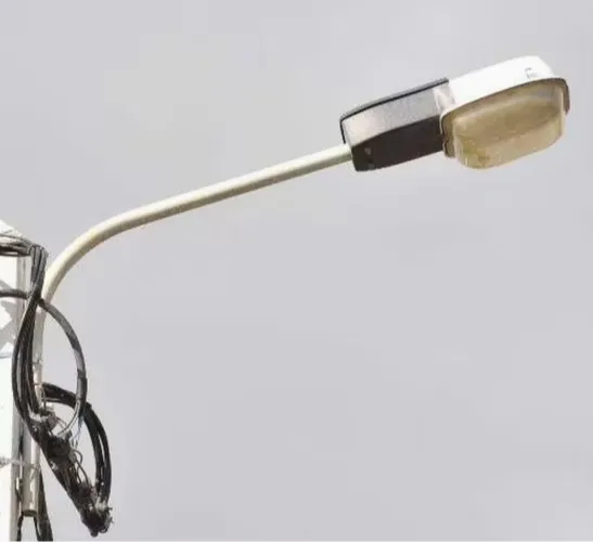 Heavy-Duty Hot DIP Galvanized Octagonal Traffic Signal Pole