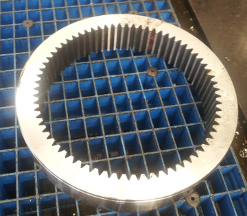 Reduction box gear ring