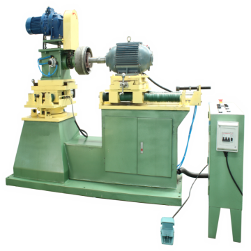 Automatic polishing machine for pan