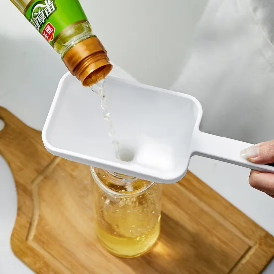 Plastic Funnel with Handle for Oil and Wine Pouring