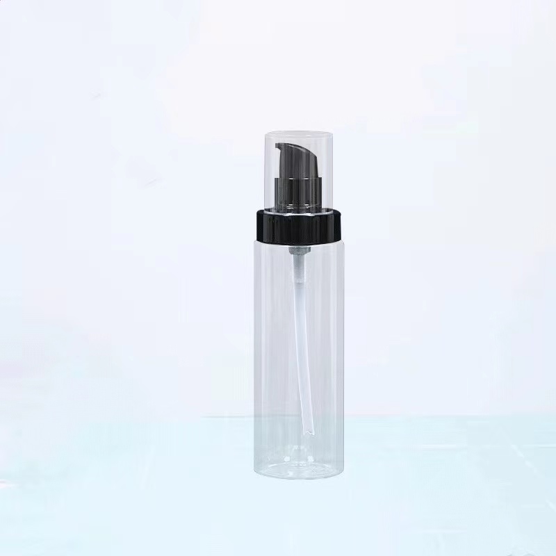 त्वचा की देखभाल के लिए पंप के साथ प्लास्टिक की बोतल