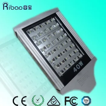 3 Years Warranty High Power Solar 40W LED Streetlight