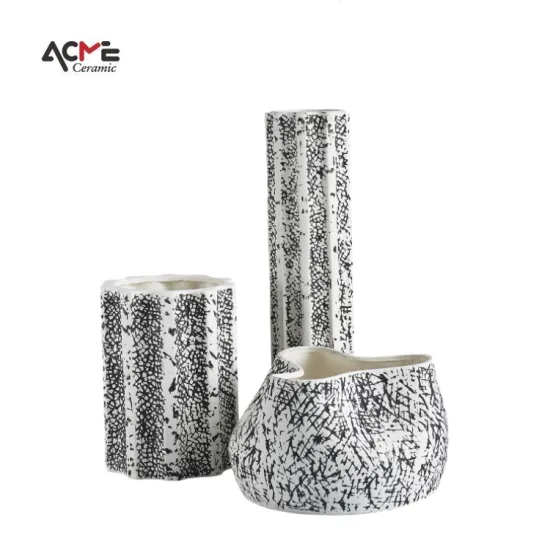 Modern Nordic Style Flower Wall Decorative Wooden Stake Vase - Perfect for Home Decor