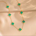 Collar colgante de trébol de rayas verdes de lujo