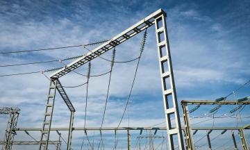 Steel structure equipment support