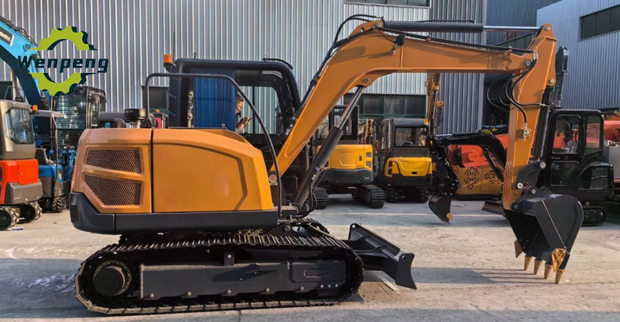 7.5 Ton crawler excavator photo2
