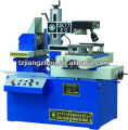 mesin potong grafit CNC DK7720