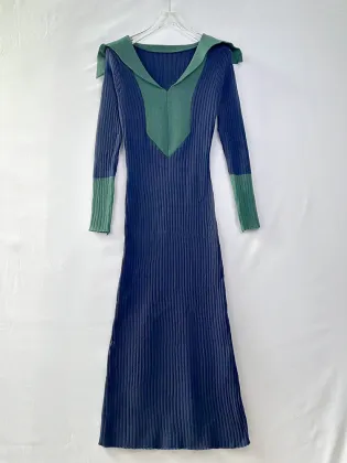 2023 Autumn Sexy Fashionable V Neck Sweater Dresses for Women