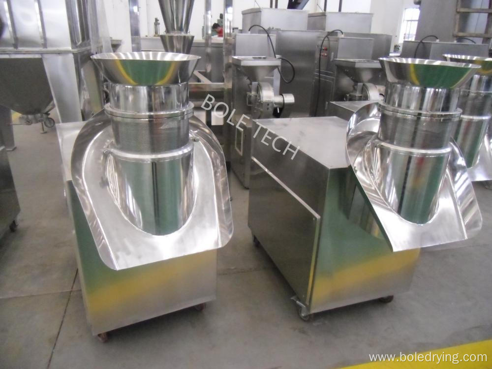 Feed granules wet rotary extruding granulator machine