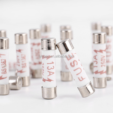 13 Amp British BS1362 Plug Top Ceramic Fuse 13A