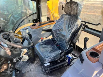 Harriston Machinery Excavator Loader LPD388N-K