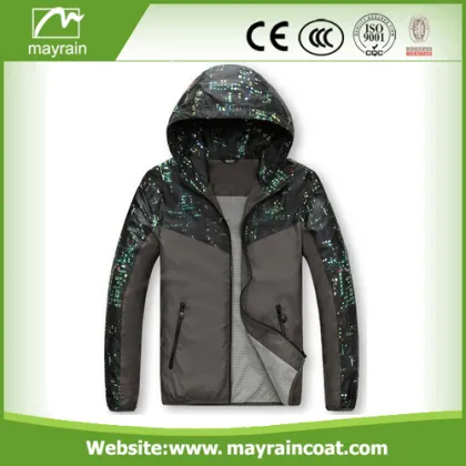 Durable Hooded Sports Wear
