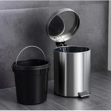 Durable pedal trash can