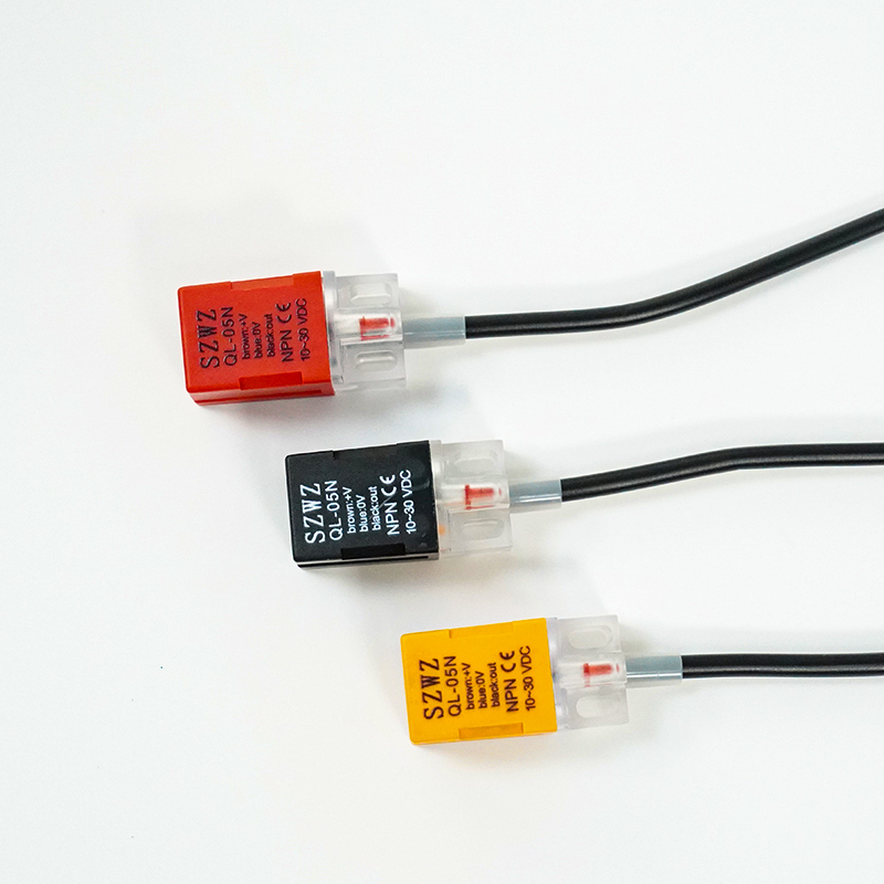 FOTEK QL-05N NPN Inductive Proximity Switch - Square Shape Three-Wire Normally Open Sensor