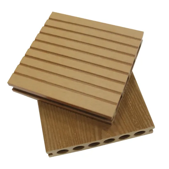Anti-UV Wood Plastic Composite Decking for Outdoor Use
