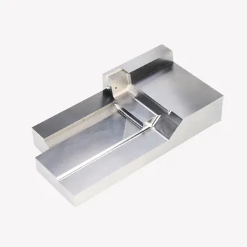 2020 Precision core and cavity precision plastic mold parts cnc machining parts customized
