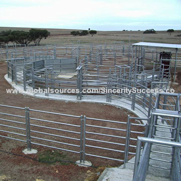 Wrought Iron Cattle Yard Panel, Made of Iron Tube, with Powder Coating